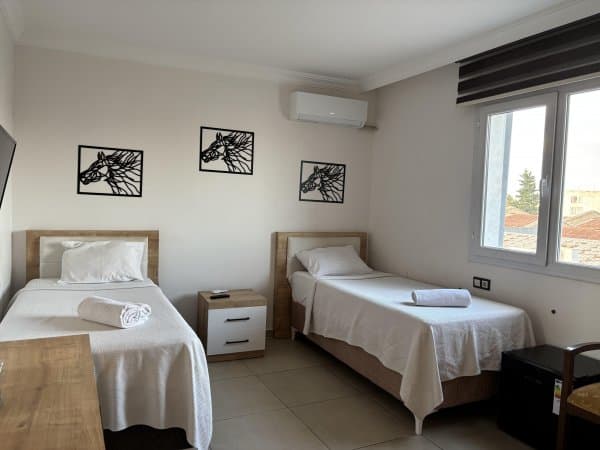 Ekonomik İki Ayrı Yataklı Oda 1