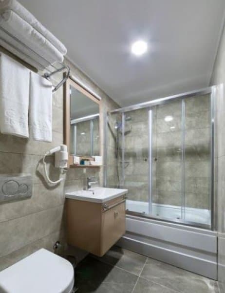 Standart Oda Şehir Manzaralı  3