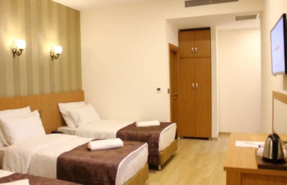 Standart Oda Şehir Manzaralı 2
