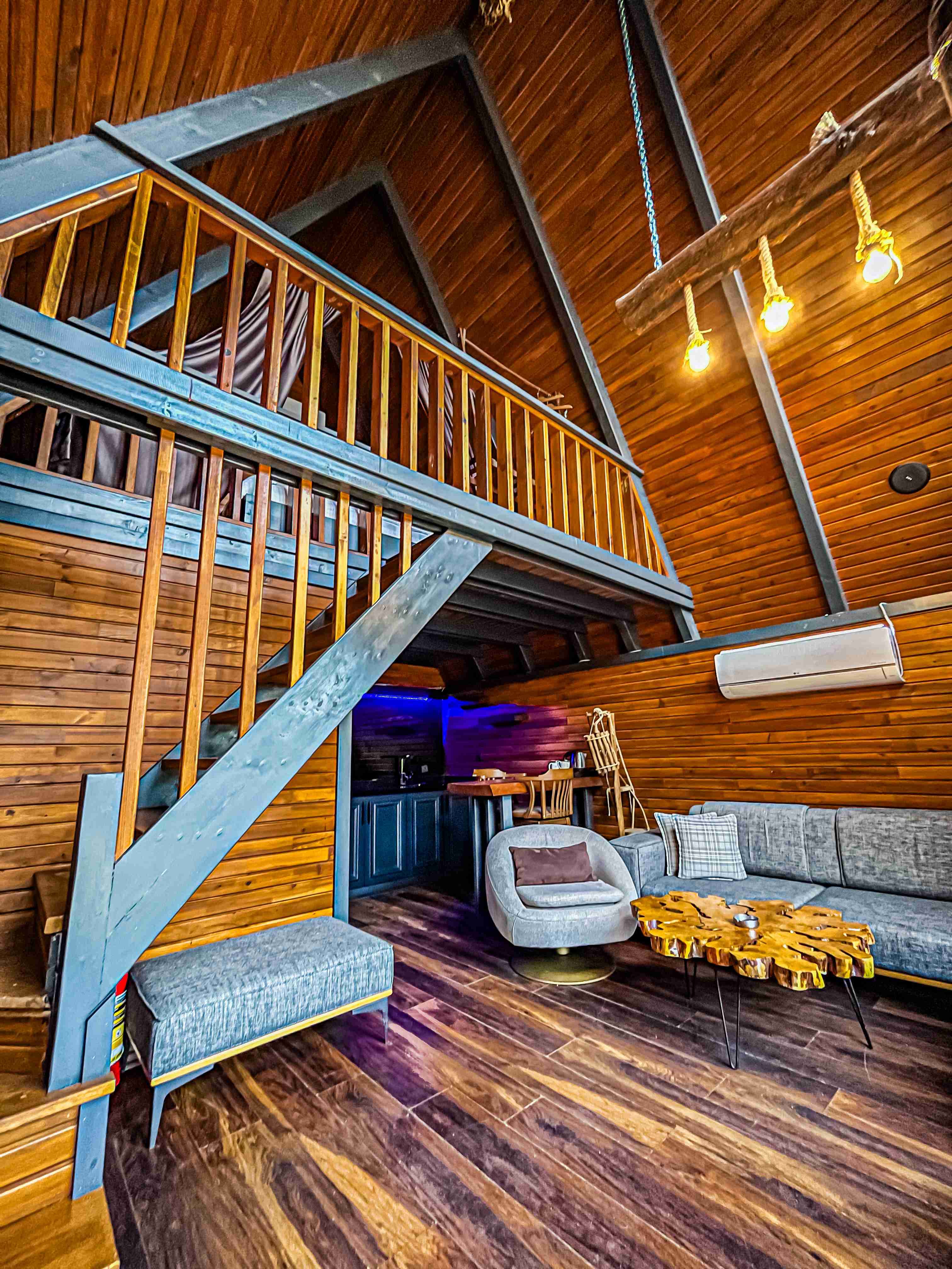 Jakuzili Bungalow 3
