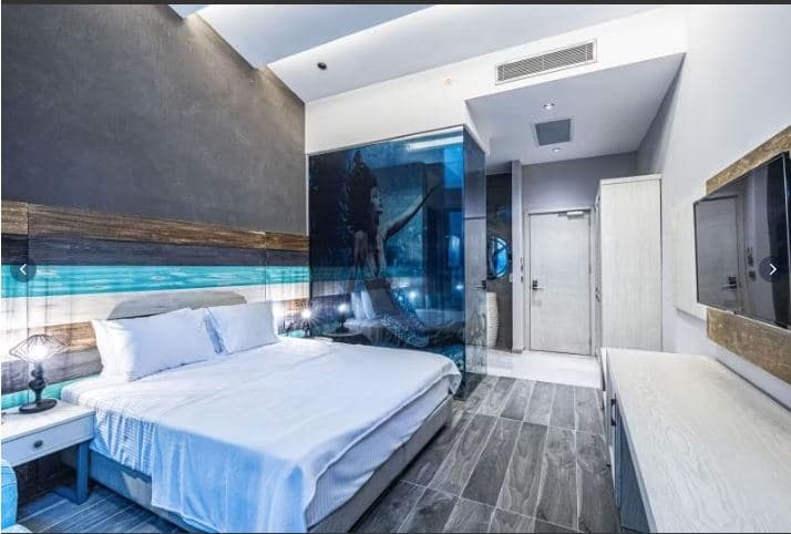 Deluxe Private Pool 2