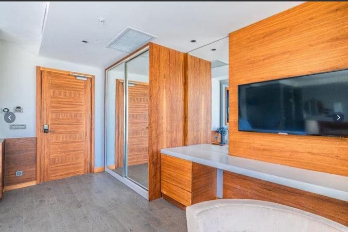 Suite 3