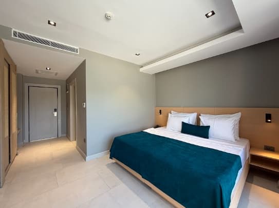 Grand Suit Sea View 1