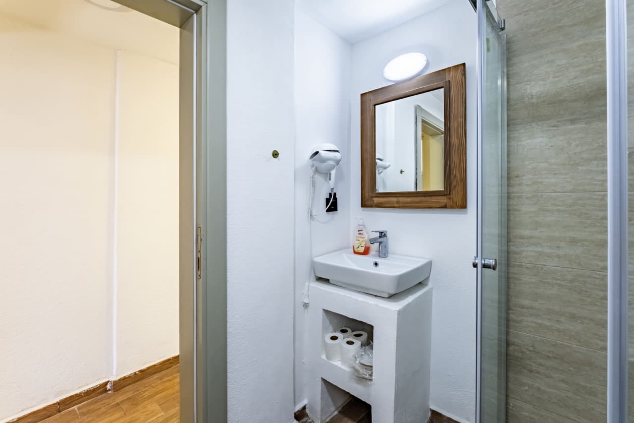Family Suite 1