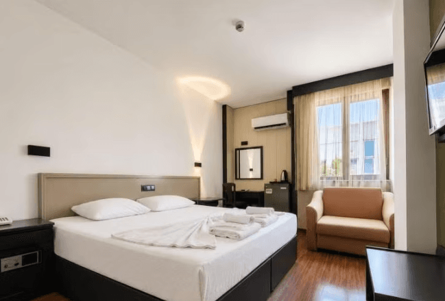 Standard Double Room	 1