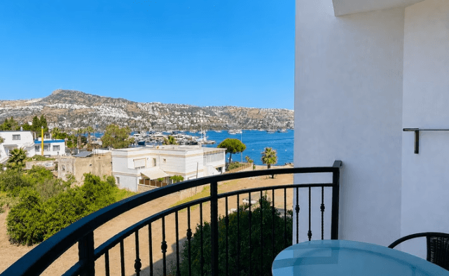 Standart Oda Kısmi Deniz Manzaralı  3