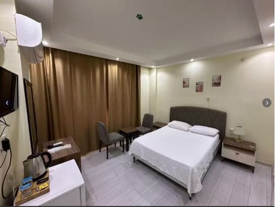 Standard Double or Twin Room , Deniz ve Şehir Manzaralı, Klimalı 1