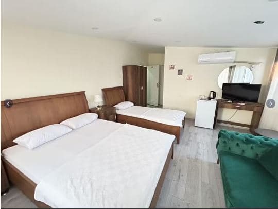 Adjoining Deluxe Family Room, Deniz ve Şehir Manzaralı, Klimalı 2