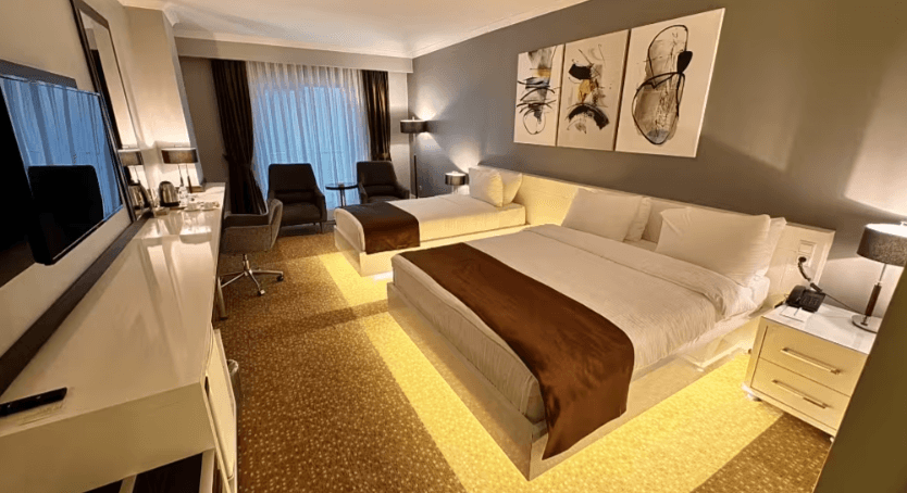 Deluxe Room 1