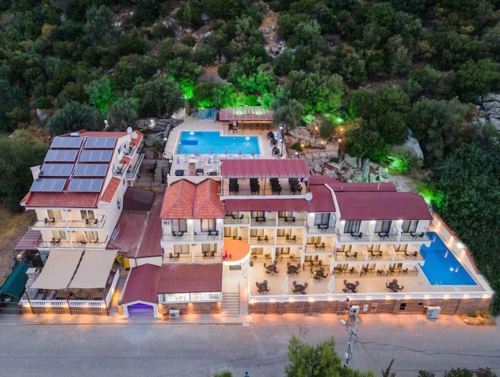 Leslion Hotel Turunç-0