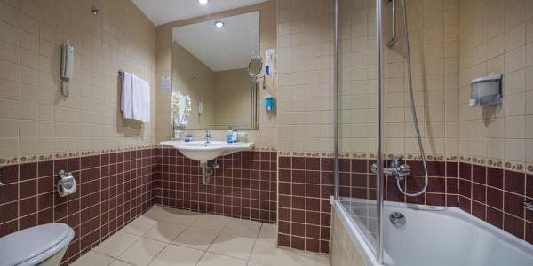 Standart Aile Odası 4