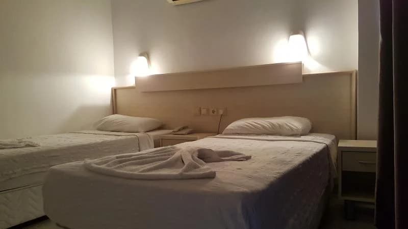 Standart Oda Şehir Manzaralı 1