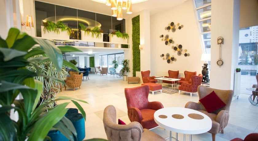 A Royal Suit Hotel-resim-6