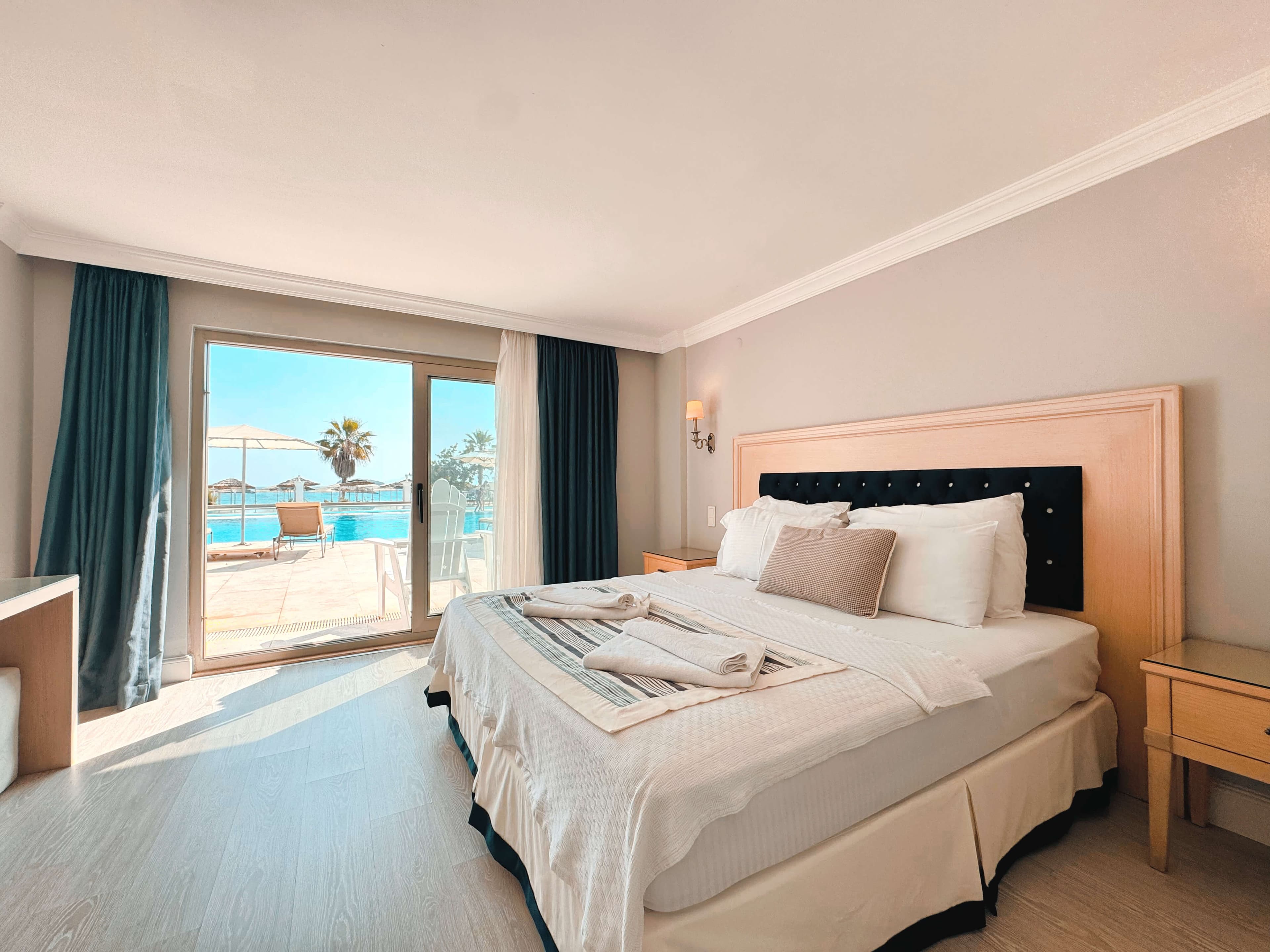 Palm Bay Beach Hotel-resim-1