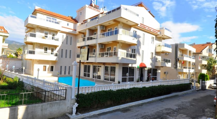 Golden Star Hotel-resim-1