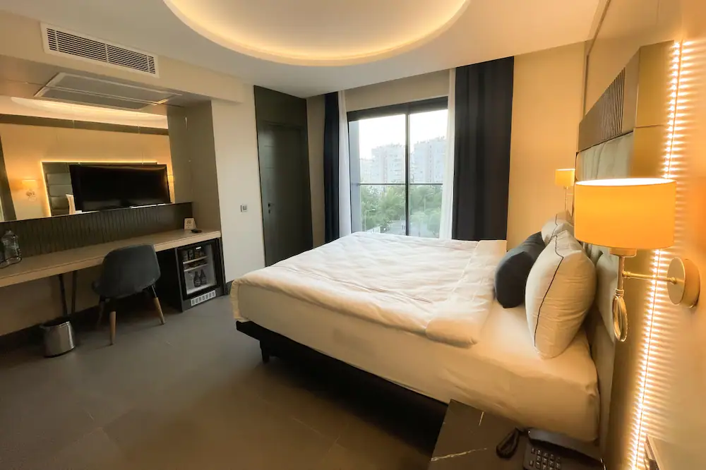 Deluxe Room, Deniz Manzaralı, Fransız Balkonlu