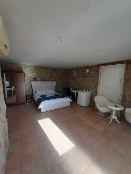 Double Room (Havuz Başı)