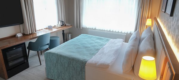 Deluxe Room Single Bed	